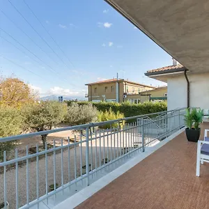 Blu Sky Garda Appartamento